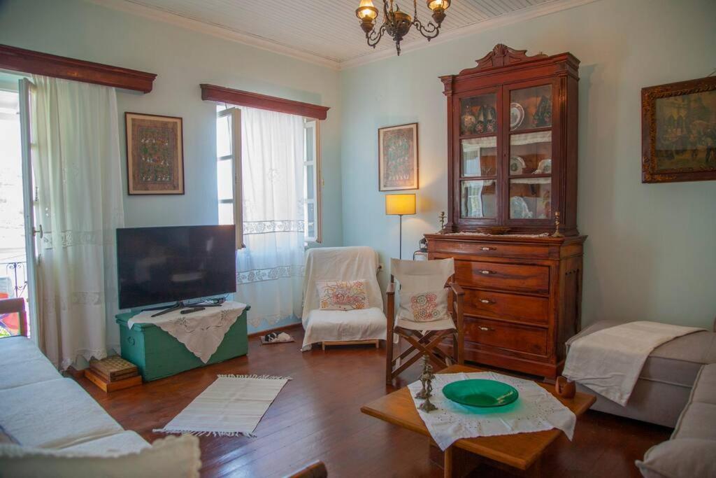 The Magnolia Villa Skopelos Town Exterior photo